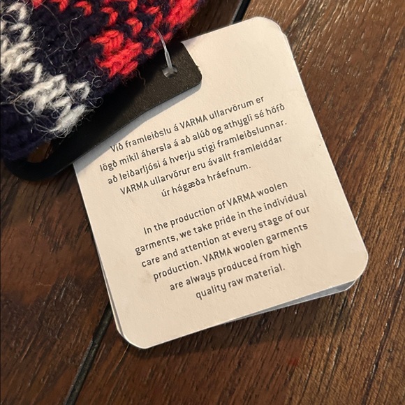 VARMA Pattern 017 Icelandic Wool Headband - Picture 4 of 7